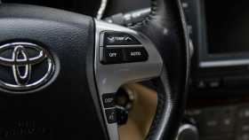 Toyota Highlander 2011 г.в.