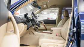 Toyota Highlander 2011 г.в.