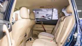 Toyota Highlander 2011 г.в.
