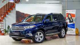 Toyota Highlander 2011 г.в.