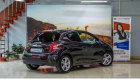 Peugeot 208 2013 г.в.