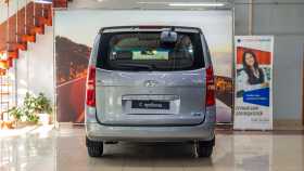 Hyundai Grand Starex 2011 г.в.