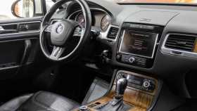 Volkswagen Touareg 2010 г.в.