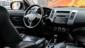 Mitsubishi Outlander 2010 г.в.
