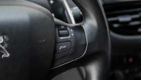 Peugeot 208 2014 г.в.