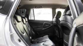 Toyota RAV4 2011 г.в.