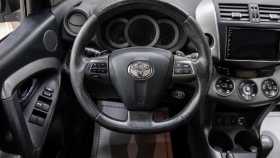 Toyota RAV4 2011 г.в.