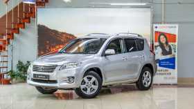 Toyota RAV4 2011 г.в.