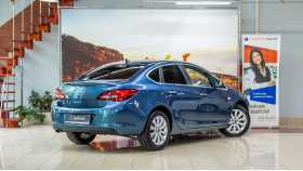 Opel Astra 2013 г.в.