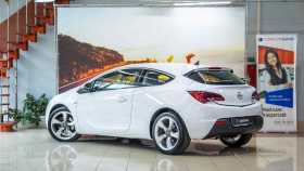 Opel Astra 2013 г.в.