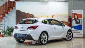 Opel Astra 2013 г.в.
