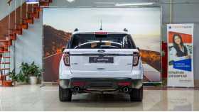 Ford Explorer 2013 г.в.