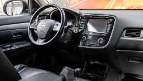 Mitsubishi Outlander 2013 г.в.