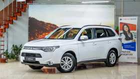 Mitsubishi Outlander 2013 г.в.