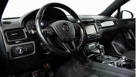 Volkswagen Touareg 2012 г.в.