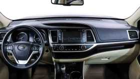 Toyota Highlander 2014 г.в.