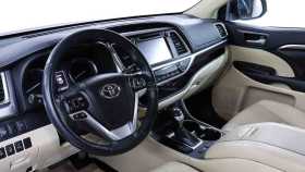 Toyota Highlander 2014 г.в.