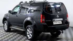 Nissan Pathfinder 2010 г.в.