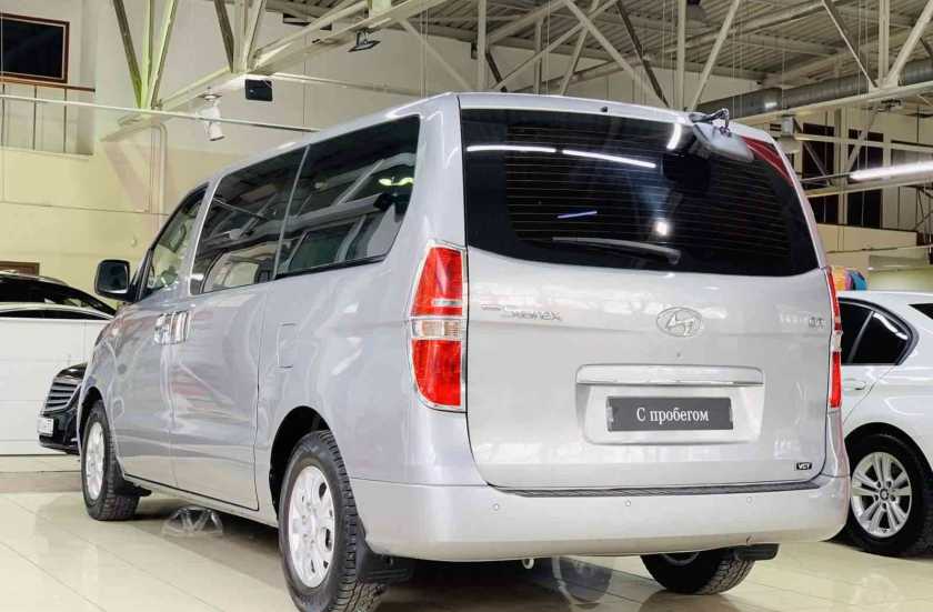 Hyundai Grand Starex