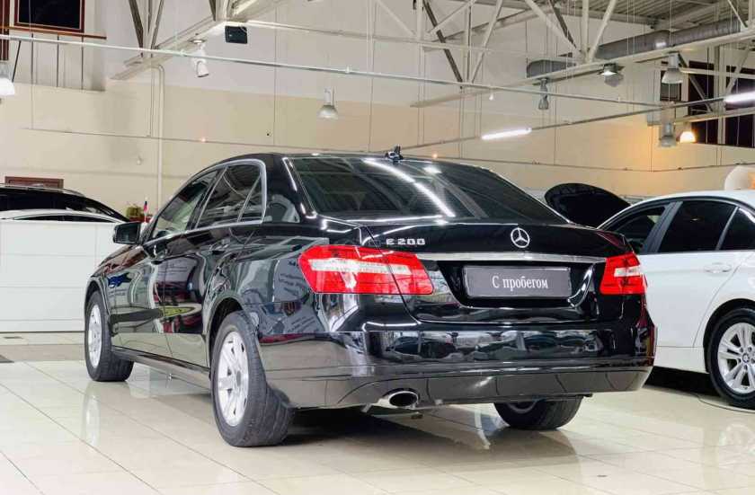 Mercedes-Benz E-Класс