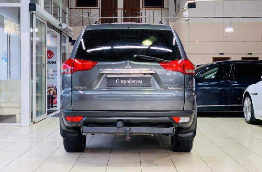 Mitsubishi Pajero Sport