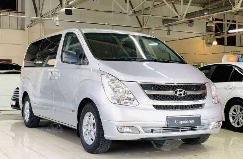 Hyundai Grand Starex