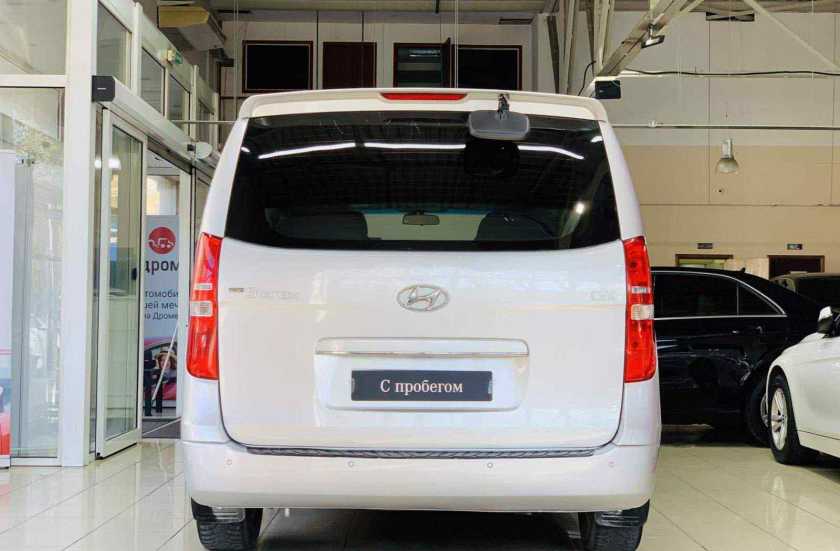 Hyundai Grand Starex