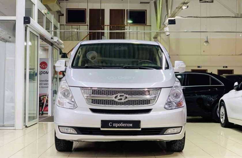 Hyundai Grand Starex