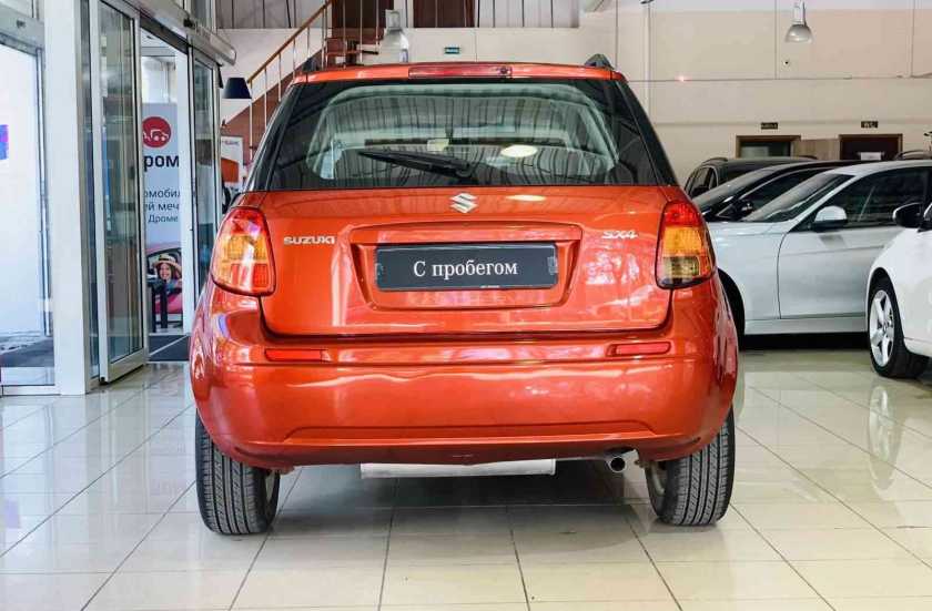Suzuki SX4