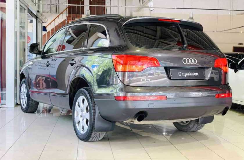 Audi Q7