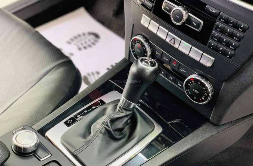 Mercedes-Benz C-Класс