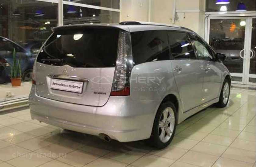 Mitsubishi Grandis
