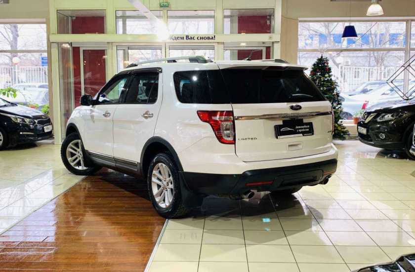 Ford Explorer