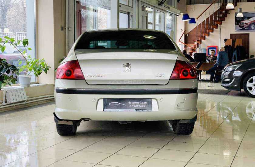 Peugeot 407