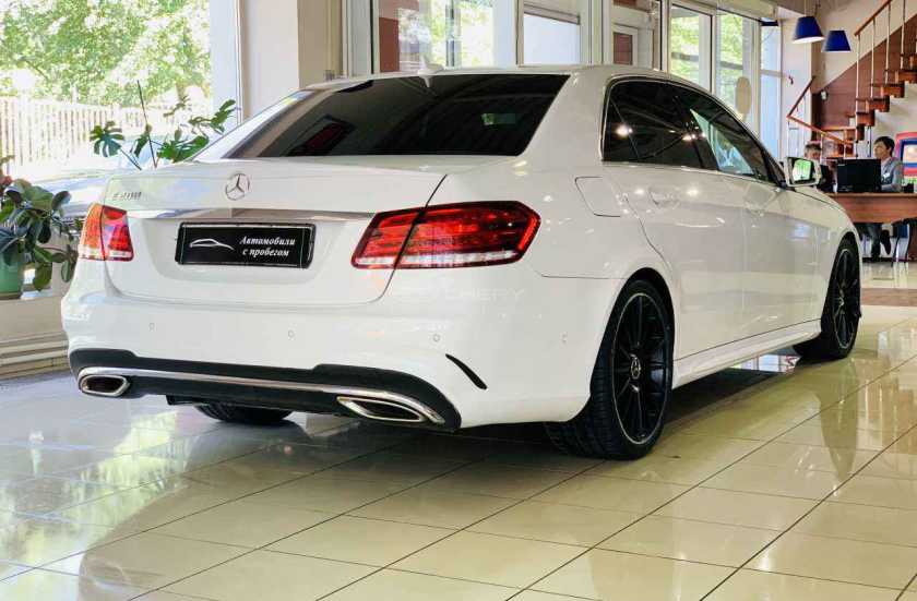 Mercedes-Benz E-Класс