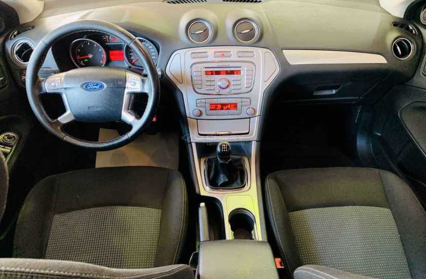 Ford Mondeo 2010 г.в.