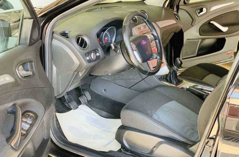 Ford Mondeo 2010 г.в.