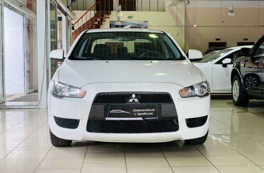 Mitsubishi Lancer