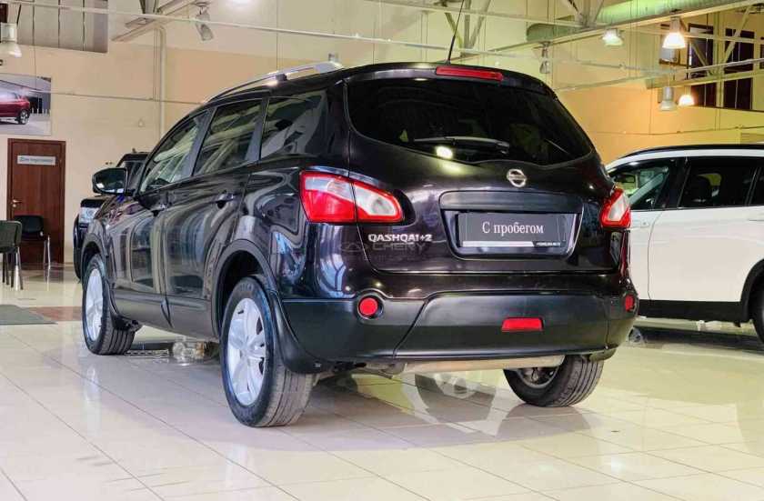 Nissan Qashqai+2