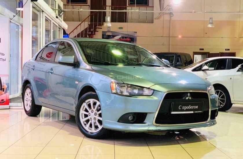 Mitsubishi Lancer