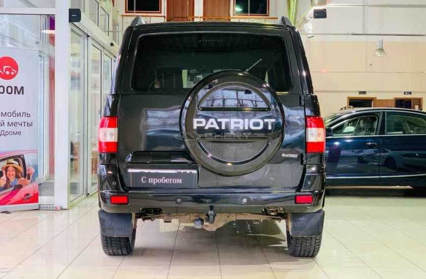 УАЗ Patriot