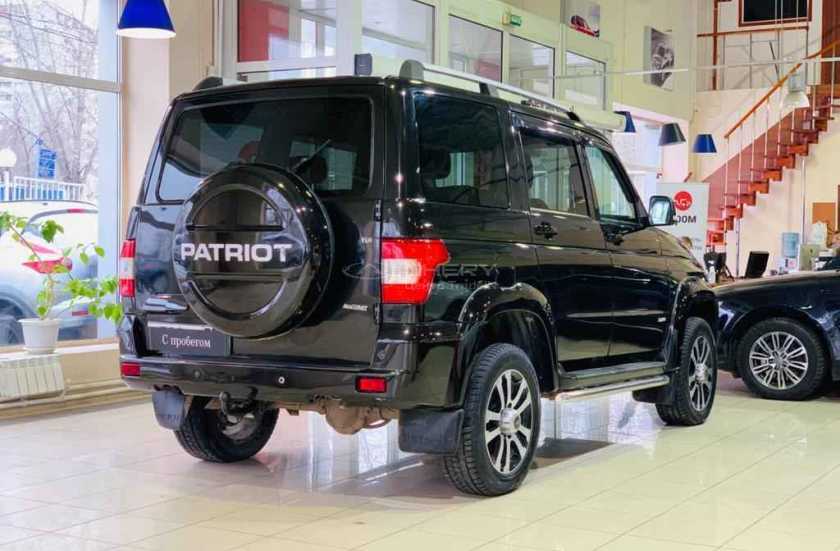 УАЗ Patriot