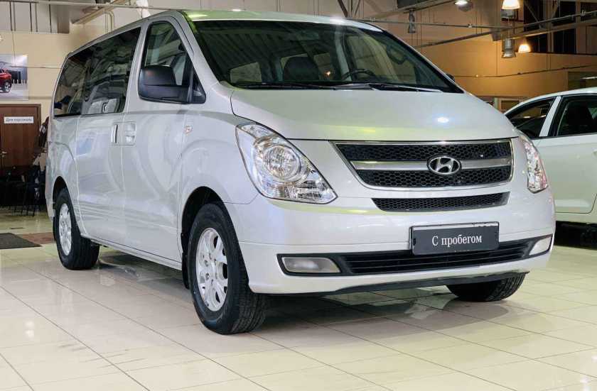 Hyundai Grand Starex