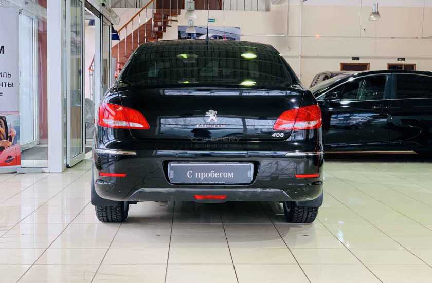 Peugeot 408
