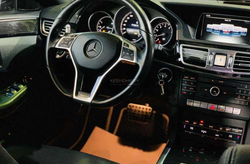 Mercedes-Benz E-Класс