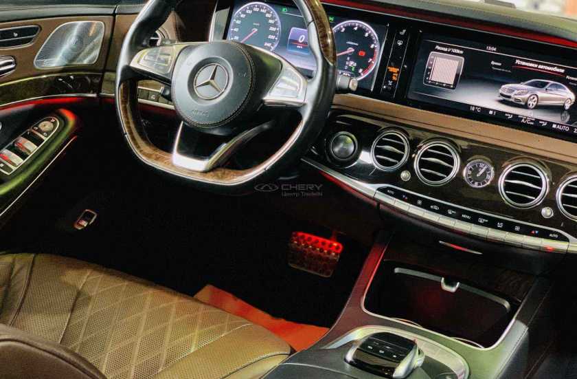 Mercedes-Benz S-Класс