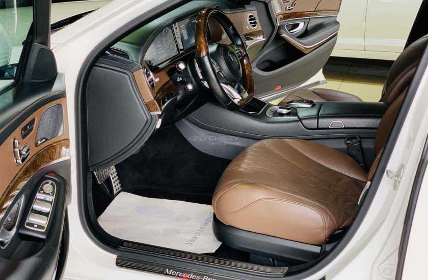 Mercedes-Benz S-Класс