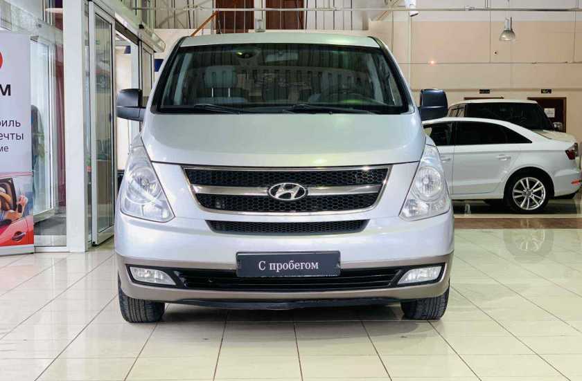 Hyundai H-1