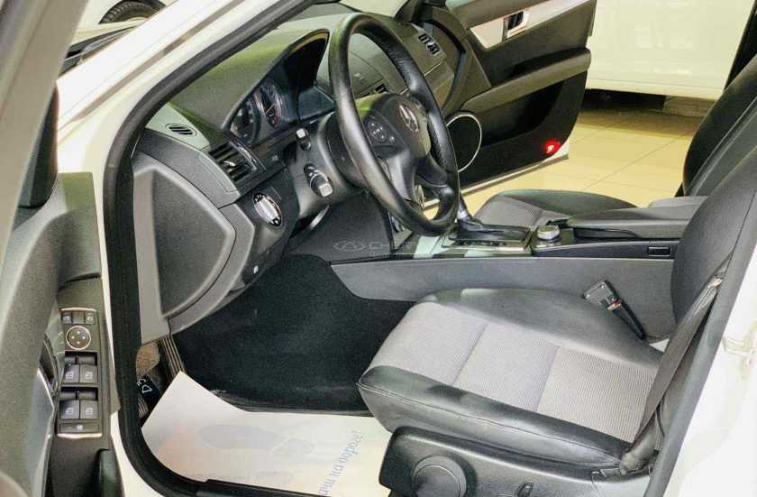 Mercedes-Benz C-Класс