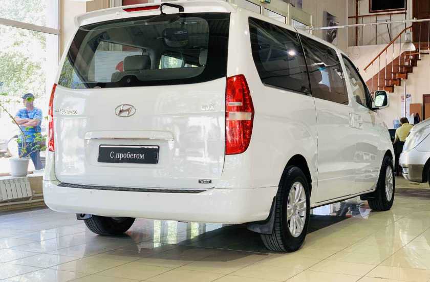 Hyundai Grand Starex